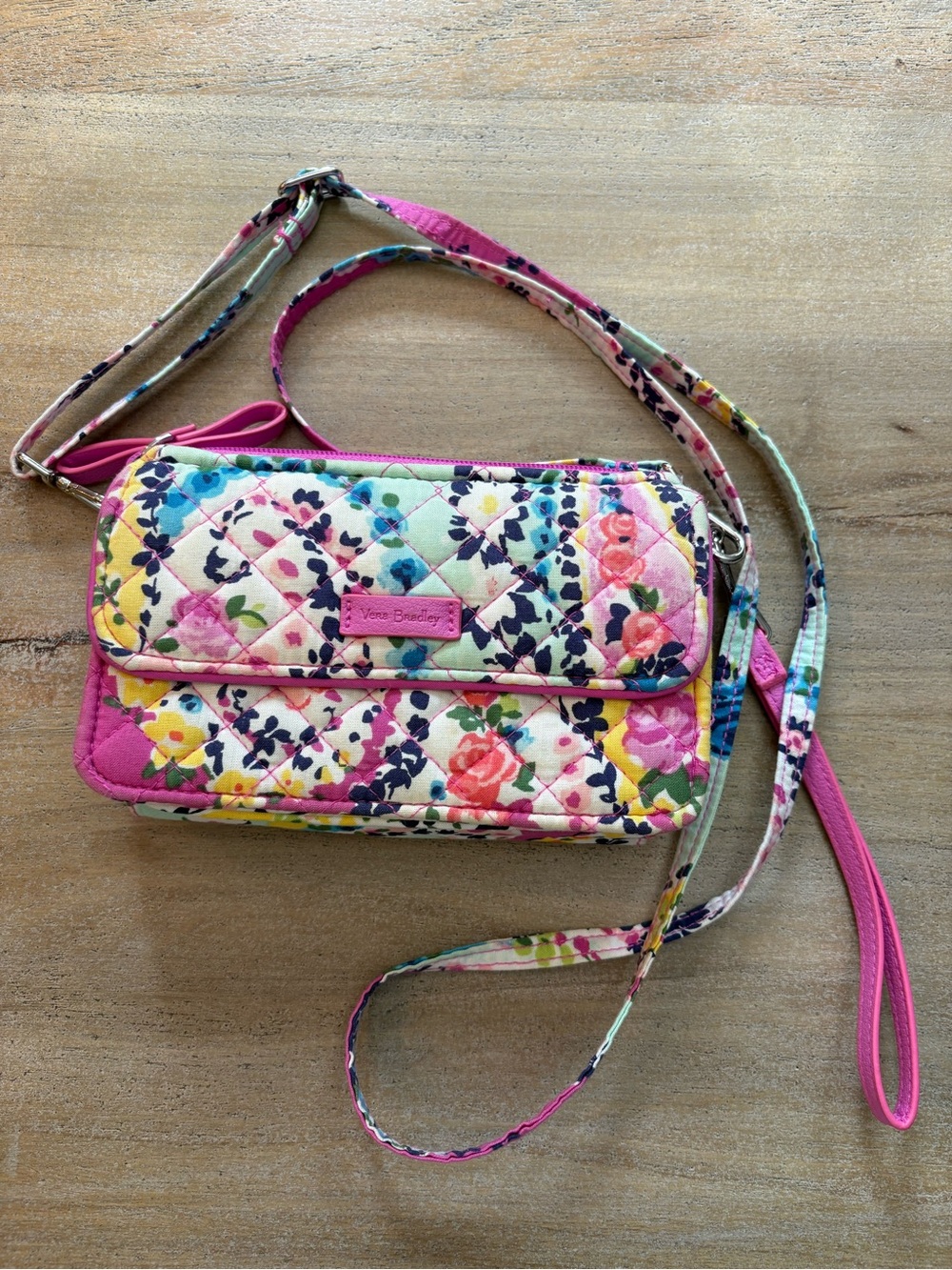 Vera Bradley Trellis Patchwork RFID All-In-One Crossbody Bag - Picture 6 of 7